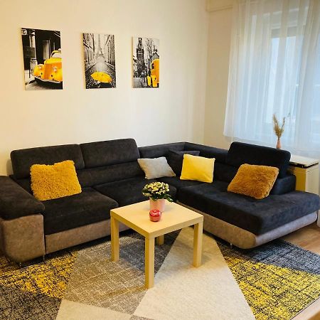 Origo Apartman エゲル エクステリア 写真